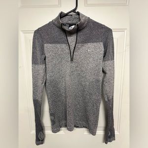 Nike Dri-Fit Seamless Knit Running Pullover Womens Small 1/4 Zip Gray Workout